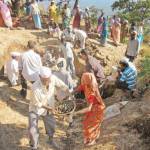 People from Pachputewadi work together to restore their spring